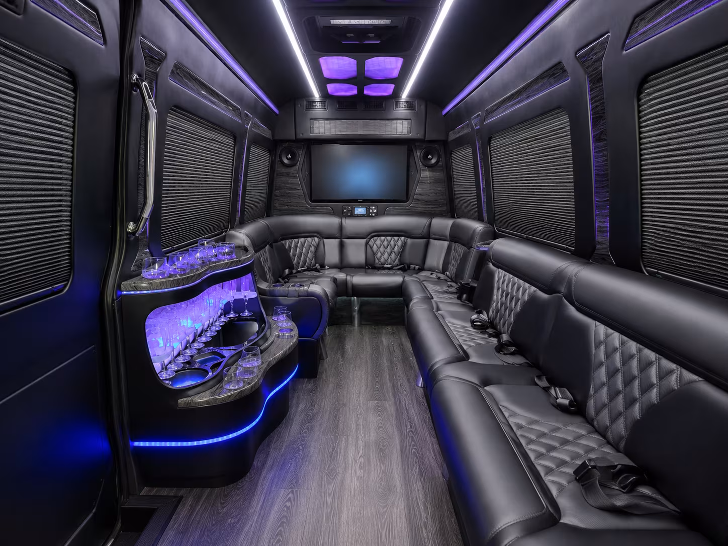 book group transportation for your next airport transfer 5