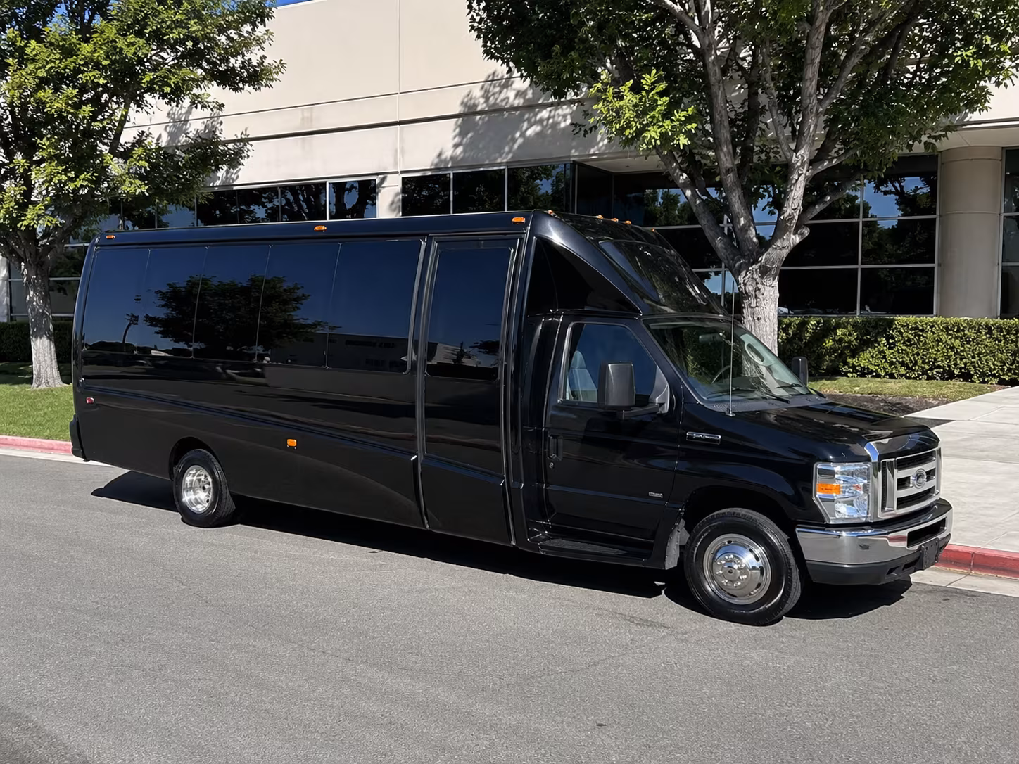 cranston prom party bus rental